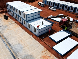 �ڷ�ס�˼�װ��ߴ�һ���Ƕ��٣��ɸ��ĳߴ���