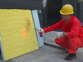 ��ɳס�˼�װ����ʹ�ù�������η������ַ�����